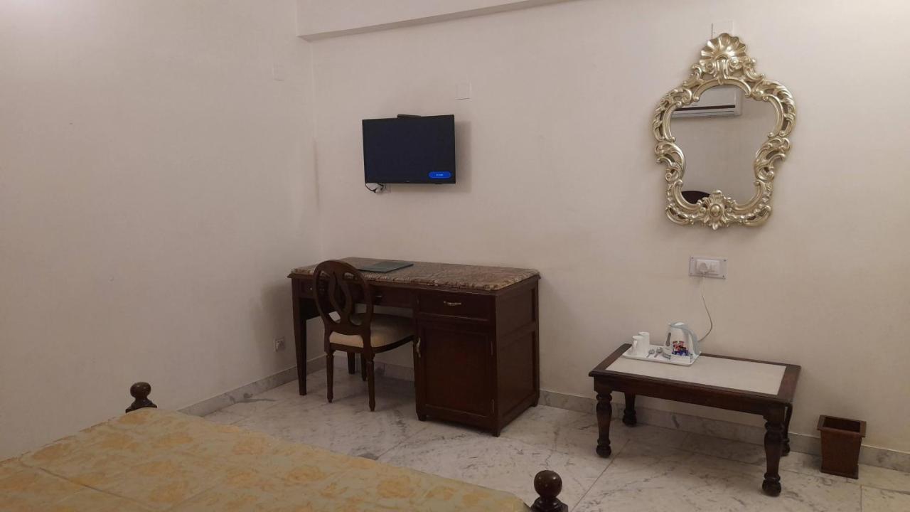 Rampratap Palace By Fateh Collection Udaipur Exteriör bild