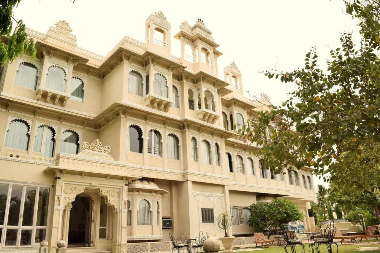 Rampratap Palace By Fateh Collection Udaipur Exteriör bild
